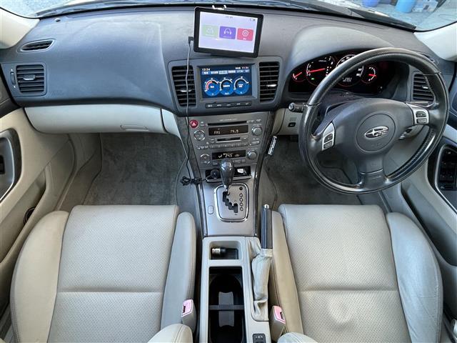 レガシィＢ４ ３．０Ｒ　４ＷＤ　社外ナビ　ＣＤ　ＦＭ／ＡＭ　ドライブレコーダー　ＥＴＣ　クルーズコントロール　運転席パワーシート　シートヒーター　横滑り防止装置◆ＥＣＯモード◆純正フロアマット◆リモコ（42枚目）