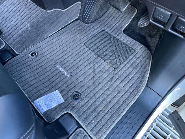 �y���z�K���o�[����X�́u�g�C�U��X�E�x�r�[�U��X����v�̂����ׂ�B�u�W���C�t���z���_����X����v�̓��H�����񂾖ڂ̑O�ł��I�݂Ȃ��܂̂��ԑI�т̂���`���������Ă��������I