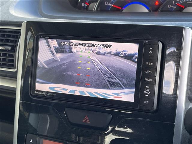 タント カスタムＲＳ　トップエディションＳＡＩＩ　ストラーダナビ　バックカメラ　両側パワスラ　３６０°ドラレコ　衝突回避支援ブレーキ　横滑り制御機能　アイドリングストップ　ＥＴＣ　ステアリングスイッチ　純正フロアマット　純正ドアバイザー　ハーフレザー（2枚目）