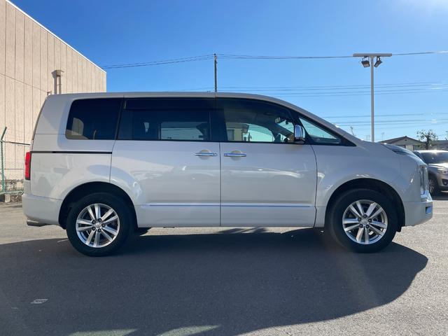 デリカD:5 P ガナドールマフラー カロッツェリアディスプレイオーディオ 全周囲カメラ eアシスト レーダークルーズコントロール 両側パワスラ パワーバックドア パワーシート シートヒーター ステアリングヒーター(64枚目)