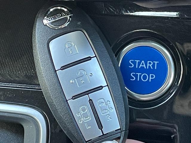 セレナ ｅ－パワー　ハイウェイスターＶ　純正１０インチメモリナビ　ＣＤ／ＤＶＤ／ＢＴ　フルセグＴＶ　エマージェンシーブレーキ　レーンキープアシスト　ブラインドスポットモニター　プロパイロット　前方ドライブレコーダー　両側電動スライドドア（35枚目）