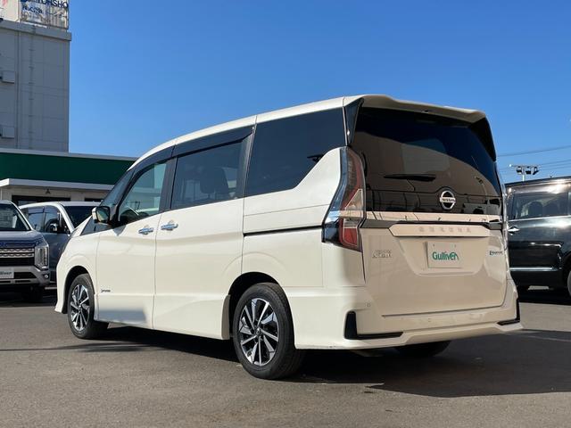 セレナ ｅ－パワー　ハイウェイスターＶ　純正１０インチメモリナビ　ＣＤ／ＤＶＤ／ＢＴ　フルセグＴＶ　エマージェンシーブレーキ　レーンキープアシスト　ブラインドスポットモニター　プロパイロット　前方ドライブレコーダー　両側電動スライドドア（65枚目）