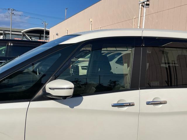 セレナ ｅ－パワー　ハイウェイスターＶ　純正１０インチメモリナビ　ＣＤ／ＤＶＤ／ＢＴ　フルセグＴＶ　エマージェンシーブレーキ　レーンキープアシスト　ブラインドスポットモニター　プロパイロット　前方ドライブレコーダー　両側電動スライドドア（69枚目）