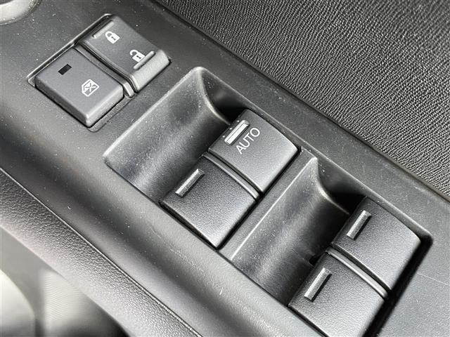 N-BOX G SSパッケージ 純正ナビ バックカメラ 両側パワスラ ETC TCS CTBA ECON ヘッドライトレベライザー 電格ミラー ステアリングスイッチ 純正AW 純正フロアマット ドアバイザー プッシュスタート(11枚目)