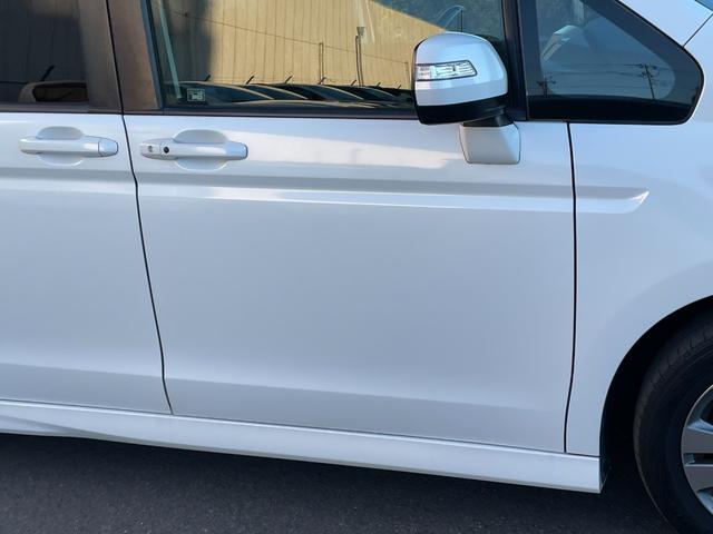 �y���z�K���o�[����X�́u�g�C�U��X�E�x�r�[�U��X����v�̂����ׂ�B�u�W���C�t���z���_����X����v�̓��H�����񂾖ڂ̑O�ł��I�݂Ȃ��܂̂��ԑI�т̂���`���������Ă��������I