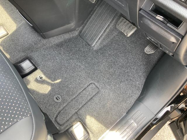 ZS 煌III 登録済未使用車 トヨタセーフティセンス プリクラッシュセーフティシステム レーンキープアシスト オートマッチクハイビーム 両側電動スライドドア スマートキー プッシュスタート ダブルオートエアコン(33枚目)