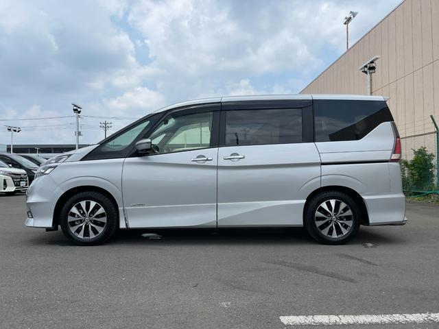 セレナ ハイウェイスターＶ　純正ナビ　アラウンドビューモニター　エマージェンシーブレーキ　車線逸脱警報　ソナー　クルーズコントロール　ハンズフリーオートスライドドア　ＥＴＣ　ドライブレコーダー　ステアリングスイッチ（65枚目）