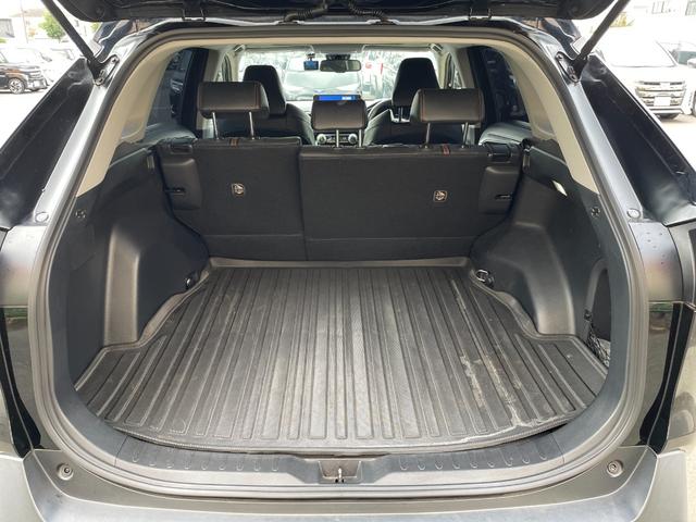 ＲＡＶ４ ハイブリッドアドベンチャー　４ＷＤ　純正ディスプレイオーディオ　フルセグＴＶ　アラウンドビューカメラ　前後ドライブレコーダー　ステアリングヒーター　Ｄ席パワーシート　運転席／助手席シートヒーター　トヨタセーフティセンス　ＥＴＣ（16枚目）
