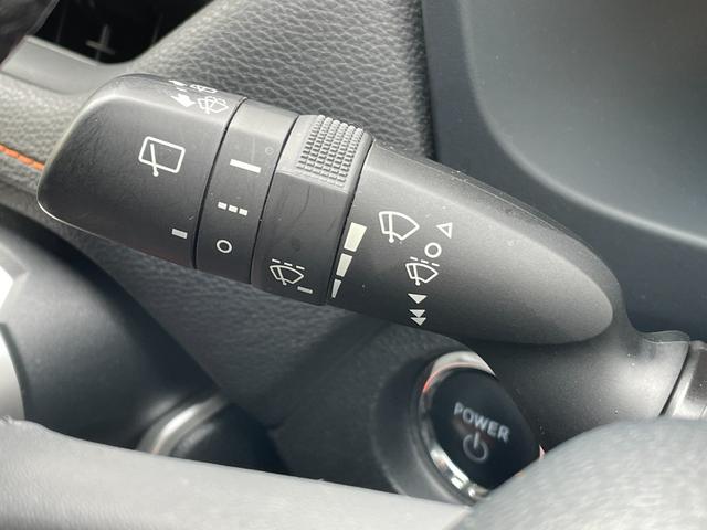 ＲＡＶ４ ハイブリッドアドベンチャー　４ＷＤ　純正ディスプレイオーディオ　フルセグＴＶ　アラウンドビューカメラ　前後ドライブレコーダー　ステアリングヒーター　Ｄ席パワーシート　運転席／助手席シートヒーター　トヨタセーフティセンス　ＥＴＣ（29枚目）