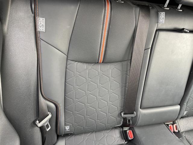 ＲＡＶ４ ハイブリッドアドベンチャー　４ＷＤ　純正ディスプレイオーディオ　フルセグＴＶ　アラウンドビューカメラ　前後ドライブレコーダー　ステアリングヒーター　Ｄ席パワーシート　運転席／助手席シートヒーター　トヨタセーフティセンス　ＥＴＣ（50枚目）