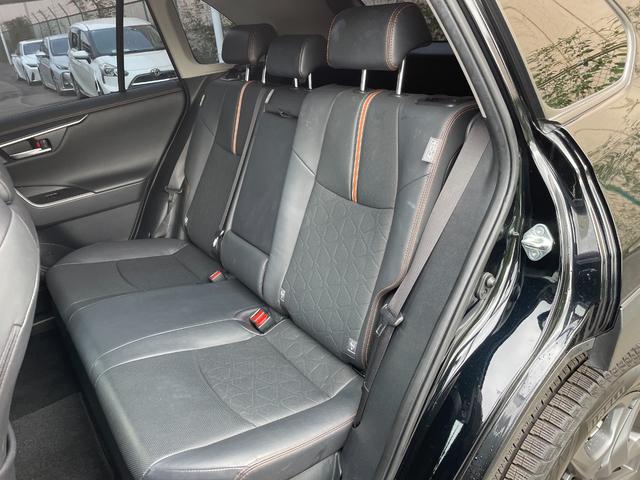 ＲＡＶ４ ハイブリッドアドベンチャー　４ＷＤ　純正ディスプレイオーディオ　フルセグＴＶ　アラウンドビューカメラ　前後ドライブレコーダー　ステアリングヒーター　Ｄ席パワーシート　運転席／助手席シートヒーター　トヨタセーフティセンス　ＥＴＣ（58枚目）