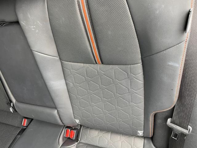 ＲＡＶ４ ハイブリッドアドベンチャー　４ＷＤ　純正ディスプレイオーディオ　フルセグＴＶ　アラウンドビューカメラ　前後ドライブレコーダー　ステアリングヒーター　Ｄ席パワーシート　運転席／助手席シートヒーター　トヨタセーフティセンス　ＥＴＣ（60枚目）