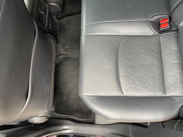 ＲＡＶ４ ハイブリッドアドベンチャー　４ＷＤ　純正ディスプレイオーディオ　フルセグＴＶ　アラウンドビューカメラ　前後ドライブレコーダー　ステアリングヒーター　Ｄ席パワーシート　運転席／助手席シートヒーター　トヨタセーフティセンス　ＥＴＣ（61枚目）