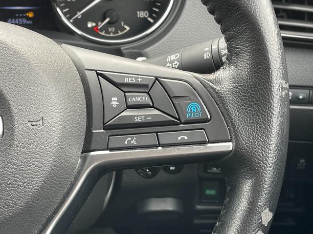 エクストレイル ２０Ｘｉ　純正１０インチナビ　フルセグ　Ｂｌｕｅｔｏｏｔｈ　ＣＤ／ＤＶＤ再生　アラウンドビューモニター　パワーバックドア　デジタルインナーミラー　プロパイロット　シートヒーター　レーンキープアシスト　ＡＣＣ（9枚目）