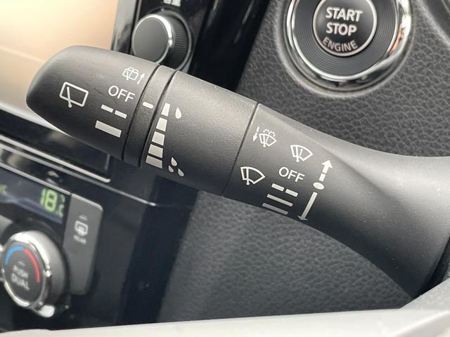 エクストレイル ２０Ｘｉ　純正１０インチナビ　フルセグ　Ｂｌｕｅｔｏｏｔｈ　ＣＤ／ＤＶＤ再生　アラウンドビューモニター　パワーバックドア　デジタルインナーミラー　プロパイロット　シートヒーター　レーンキープアシスト　ＡＣＣ（27枚目）