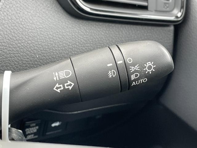 エクストレイル ２０Ｘｉ　純正１０インチナビ　フルセグ　Ｂｌｕｅｔｏｏｔｈ　ＣＤ／ＤＶＤ再生　アラウンドビューモニター　パワーバックドア　デジタルインナーミラー　プロパイロット　シートヒーター　レーンキープアシスト　ＡＣＣ（28枚目）