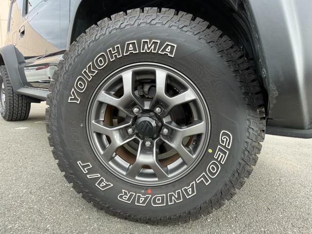 ジムニーシエラ JC ワンオーナー 4WD ストラーダナビ フルセグTV CD/DVD再生 衝突軽減ブレーキ ヒルディセントコントロール デュアルセンサーブレーキサポート クルーズコントロール ETC ステアリングスイッチ(17枚目)