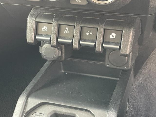 ジムニーシエラ JC ワンオーナー 4WD ストラーダナビ フルセグTV CD/DVD再生 衝突軽減ブレーキ ヒルディセントコントロール デュアルセンサーブレーキサポート クルーズコントロール ETC ステアリングスイッチ(32枚目)