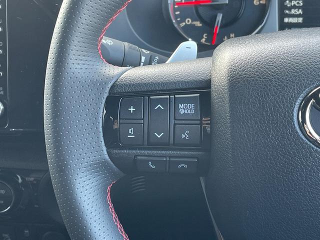 ◆【ステアリングスイッチ】手元のボタンから、オーディオやナビなどの操作ができるので、よそ見をせずに安全に運転に集中できます！