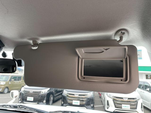 ＦＪクルーザー ベースグレード　４ＷＤ　純正ナビ　ＴＶ　ＣＤ／ＤＶＤ　Ｂｌｕｅｔｏｏｔｈ　バックモニター　クリアランスソナー　ＥＴＣ　ドライブレコーダー　横滑り防止措置　フォグランプ　ステアリングスイッチ　エアコン　電動格納ミラー（39枚目）
