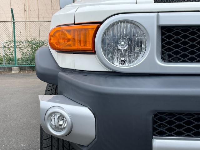 ＦＪクルーザー ベースグレード　４ＷＤ　純正ナビ　ＴＶ　ＣＤ／ＤＶＤ　Ｂｌｕｅｔｏｏｔｈ　バックモニター　クリアランスソナー　ＥＴＣ　ドライブレコーダー　横滑り防止措置　フォグランプ　ステアリングスイッチ　エアコン　電動格納ミラー（75枚目）