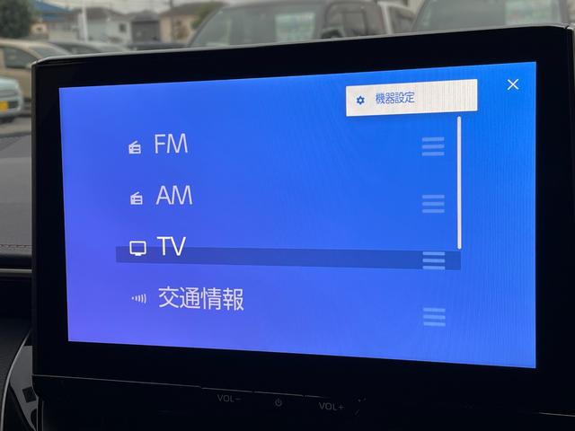 カローラツーリング ハイブリッド　ダブルバイビー　ワンオーナー　純正１０．５型コネクトナビ　ＴＶ　バックモニター　追従クルーズ　シートヒーター　ビルトインＥＴＣ２．０　ワイヤレス充電器　ステアリングヒーター　ブラインドスポットモニター　純正アルミ（24枚目）