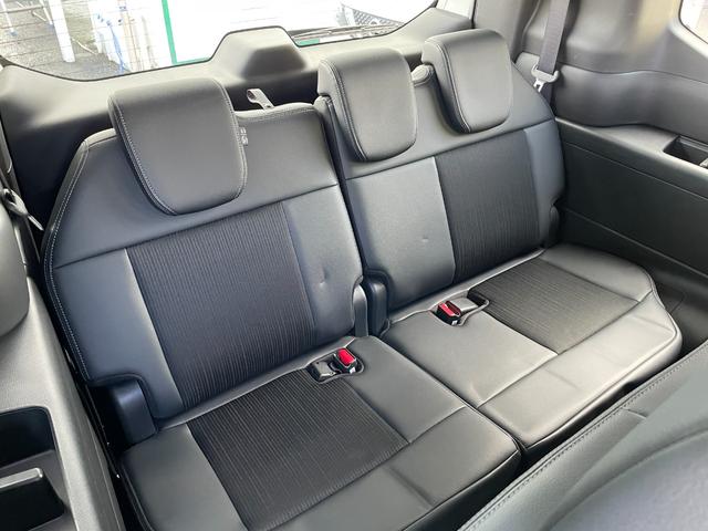 ステップワゴン スパーダ　Ｇａｔｈｅｒｓ純正８型ナビ　フルセグＴＶ　ＣＤ／ＤＶＤ　バックカメラ　追従クルーズ　ＢＳＭ　シートヒーター　両側パワースライドドア　電動リアゲート　ＥＴＣ　ドライブレコーダー　衝突被害軽減ブレーキ（16枚目）