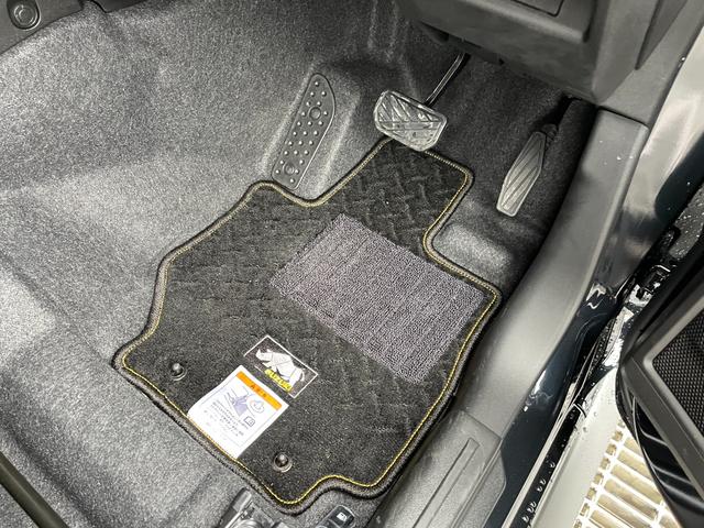 ジムニーシエラ JC ワンオーナー 4WD ヒルディセントコントロール デュアルセンサーブレーキサポート LEDヘッドライト 純正フロアマット クルーズコントロール 前席シートヒーター 車線逸脱警報機能 パーキングソナー(41枚目)