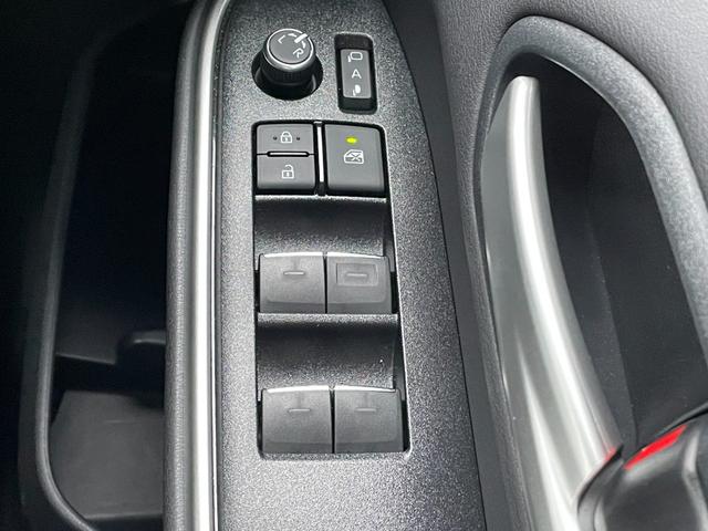 ヴォクシー ハイブリッドS-Z 快適利便パッケージHI 純正10.5型コネクトナビ TV CD/DVD ブラインドスポットモニター 3眼LEDヘッドライト 両側電動ドア ビルトインETC2.0 ハーフレザーシート 追従クルーズ(32枚目)