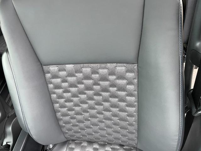 ヴォクシー ハイブリッドS-Z 快適利便パッケージHI 純正10.5型コネクトナビ TV CD/DVD ブラインドスポットモニター 3眼LEDヘッドライト 両側電動ドア ビルトインETC2.0 ハーフレザーシート 追従クルーズ(49枚目)