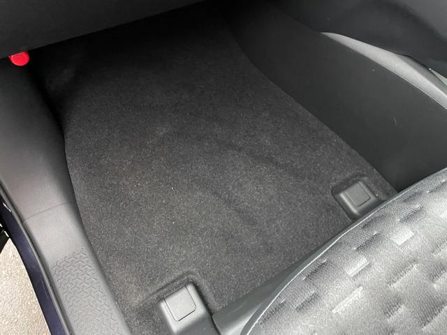 ヴォクシー ハイブリッドS-Z 快適利便パッケージHI 純正10.5型コネクトナビ TV CD/DVD ブラインドスポットモニター 3眼LEDヘッドライト 両側電動ドア ビルトインETC2.0 ハーフレザーシート 追従クルーズ(51枚目)