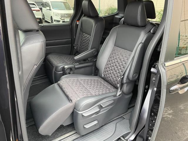 ヴォクシー ハイブリッドS-Z 快適利便パッケージHI 純正10.5型コネクトナビ TV CD/DVD ブラインドスポットモニター 3眼LEDヘッドライト 両側電動ドア ビルトインETC2.0 ハーフレザーシート 追従クルーズ(57枚目)