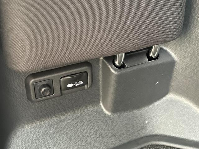 ヴォクシー ハイブリッドS-Z 快適利便パッケージHI 純正10.5型コネクトナビ TV CD/DVD ブラインドスポットモニター 3眼LEDヘッドライト 両側電動ドア ビルトインETC2.0 ハーフレザーシート 追従クルーズ(60枚目)