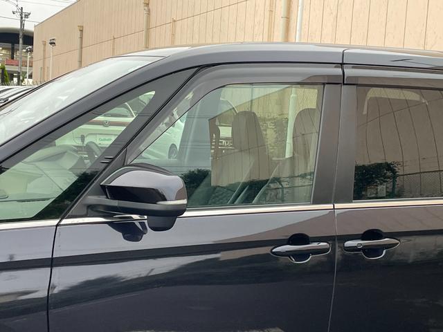 ヴォクシー ハイブリッドS-Z 快適利便パッケージHI 純正10.5型コネクトナビ TV CD/DVD ブラインドスポットモニター 3眼LEDヘッドライト 両側電動ドア ビルトインETC2.0 ハーフレザーシート 追従クルーズ(70枚目)