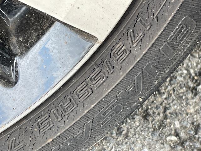 ルーミー カスタムG-T 純正9型ナビ CD/DVD バックカメラ 純正フリップダウンモニター 前席シートヒーター ウェルカムパワースライドドア ビルトインETC ドライブレコーダー 追従クルーズ LEDライト 純正アルミ(21枚目)