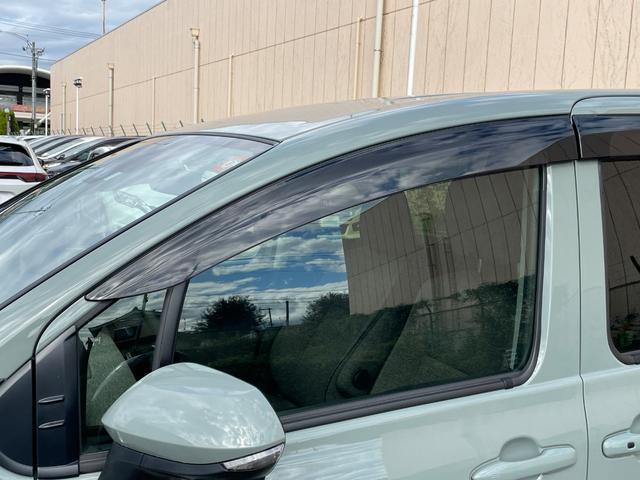 シエンタ 　セーフティセンス　コンフォートパッケージ　純正８インチディスプレイオーディオ　バックモニター　温ハンドル　両側電動ドア　前席シートヒーター　ブラインドスポットモニター　ＥＴＣ　サイドバイザー（63枚目）