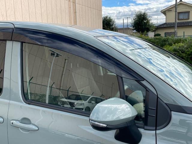 シエンタ 　セーフティセンス　コンフォートパッケージ　純正８インチディスプレイオーディオ　バックモニター　温ハンドル　両側電動ドア　前席シートヒーター　ブラインドスポットモニター　ＥＴＣ　サイドバイザー（68枚目）