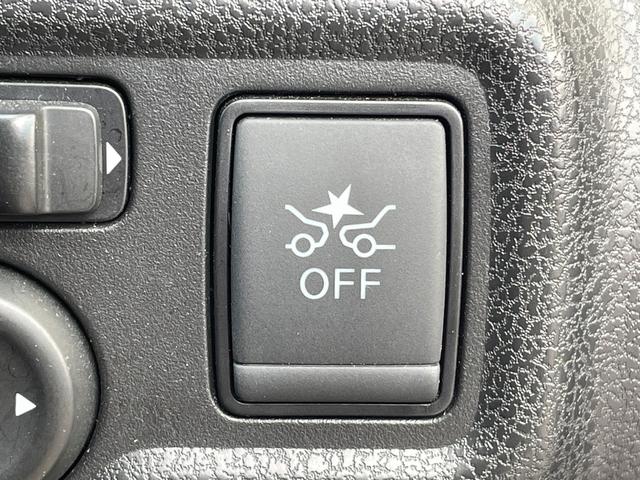 ノート ｅ－パワー　Ｘ　アラウンドビューモニター　デジタルルームミラー　オーディオ　ＦＭ／ＡＭ　エマージェンシーブレーキ　車線逸脱警報　ＥＴＣ　車両検知警報　ドライブレコーダー　オートエアコン　オートライト　スマートキー（6枚目）