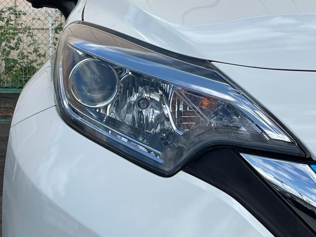 ノート ｅ－パワー　Ｘ　アラウンドビューモニター　デジタルルームミラー　オーディオ　ＦＭ／ＡＭ　エマージェンシーブレーキ　車線逸脱警報　ＥＴＣ　車両検知警報　ドライブレコーダー　オートエアコン　オートライト　スマートキー（75枚目）