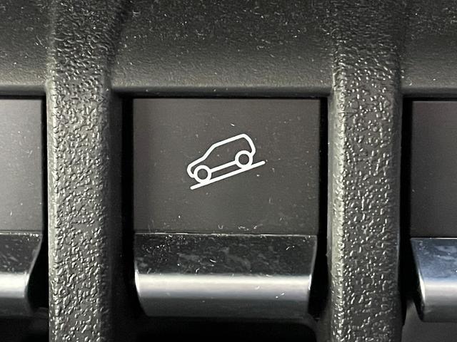 ジムニー XC カロッツェリアナビ TV CD/DVD Bluetooth バックモニター クルーズコントロール シートヒーター ETC2.0 デュアルセンサーブレーキ パーキングソナー ヒルディセントコントロール(8枚目)