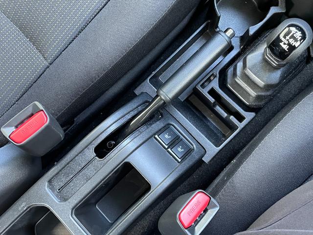 ジムニー XC カロッツェリアナビ TV CD/DVD Bluetooth バックモニター クルーズコントロール シートヒーター ETC2.0 デュアルセンサーブレーキ パーキングソナー ヒルディセントコントロール(39枚目)
