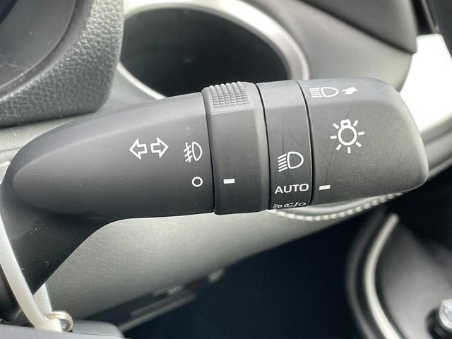 ノア ハイブリッドS-Z 快適利便パッケージHI チームメイトアドバンス 純正10.5型コネクトナビ TV CD/DVD再生 ブラインドスポットモニター 両側電動ドア ビルトインETC2.0 ハーフレザーシート 追従クルーズ(32枚目)