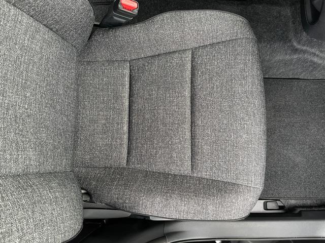 シエンタ Ｚ　純正１０型コネクトナビ　　フルセグＴＶ　アラウンドビューモニター　レーダークルーズコントロール　衝突軽減ブレーキ　ブラインドスポットモニター　両側パワースライドドア　前席シートヒーター　ＥＴＣ２．０（42枚目）