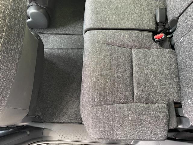 シエンタ Ｚ　純正１０型コネクトナビ　　フルセグＴＶ　アラウンドビューモニター　レーダークルーズコントロール　衝突軽減ブレーキ　ブラインドスポットモニター　両側パワースライドドア　前席シートヒーター　ＥＴＣ２．０（56枚目）