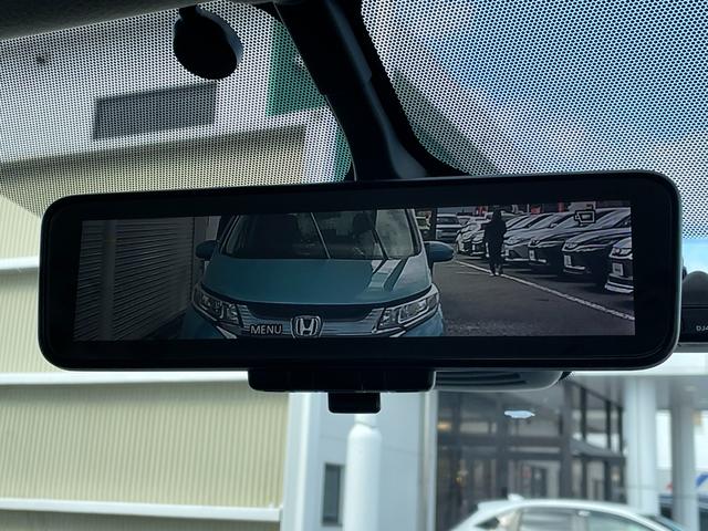 セレナ ｅ－パワー　ハイウェイスターＶ　純正９インチナビ　ＴＶ　アラウンドビュー　インテリジェントルームミラー　前席シートヒーター　ＥＴＣ　ドライブレコーダー　ステアリングヒーター　衝突被害軽減ブレーキ　プロパイロット　コーナーセンサー（5枚目）