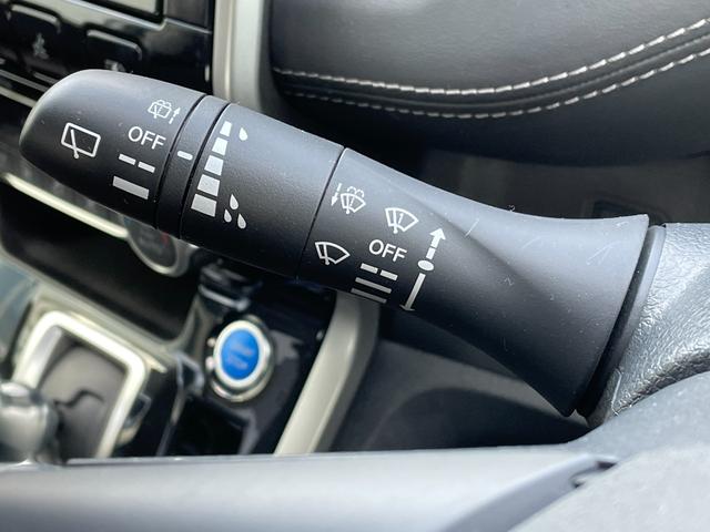 セレナ ｅ－パワー　ハイウェイスターＶ　純正９インチナビ　ＴＶ　アラウンドビュー　インテリジェントルームミラー　前席シートヒーター　ＥＴＣ　ドライブレコーダー　ステアリングヒーター　衝突被害軽減ブレーキ　プロパイロット　コーナーセンサー（29枚目）