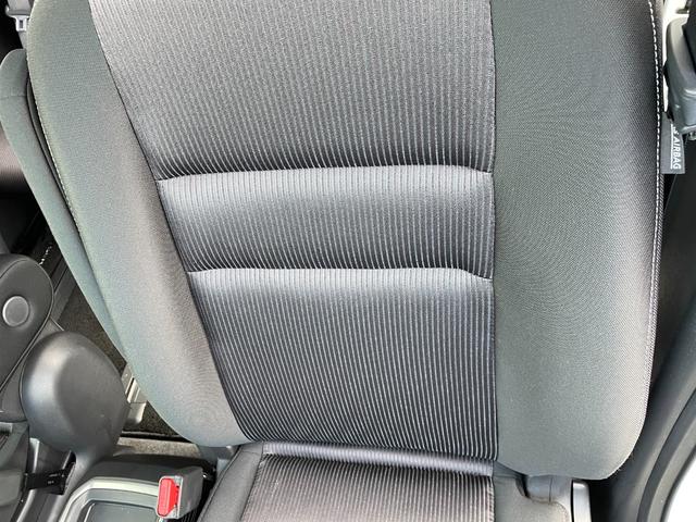 セレナ ｅ－パワー　ハイウェイスターＶ　純正９インチナビ　ＴＶ　アラウンドビュー　インテリジェントルームミラー　前席シートヒーター　ＥＴＣ　ドライブレコーダー　ステアリングヒーター　衝突被害軽減ブレーキ　プロパイロット　コーナーセンサー（50枚目）