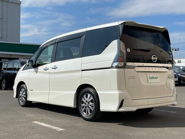 セレナ ｅ－パワー　ハイウェイスターＶ　純正９インチナビ　ＴＶ　アラウンドビュー　インテリジェントルームミラー　前席シートヒーター　ＥＴＣ　ドライブレコーダー　ステアリングヒーター　衝突被害軽減ブレーキ　プロパイロット　コーナーセンサー（67枚目）