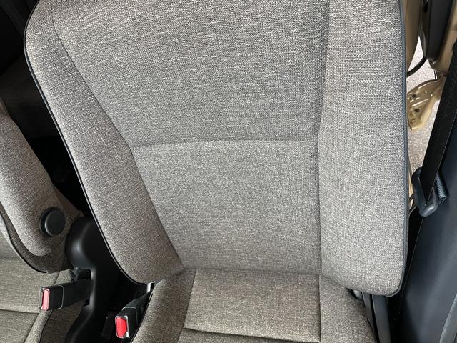 シエンタ Ｚ　純正１０型コネクトナビ　フルセグＴＶ　アラウンドビューモニター　レーダークルーズコントロール　衝突軽減ブレーキ　レーンディパーチャー　ブラインドスポットモニター　両側パワースライドドア　ＥＴＣ２．０（49枚目）