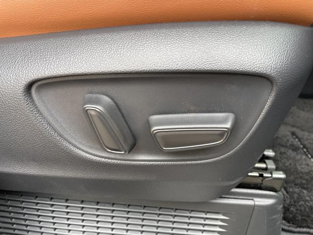 ヴェルファイアハイブリッド Ｚ　プレミア　１オナ　１４型ＤＡナビ　サンセットブラウンレザーデジタルインナー　トヨタセーフティセンス　トヨタチームメイト　ブラインドスポットモニタ　パーキンクサポートブレーキ（10枚目）